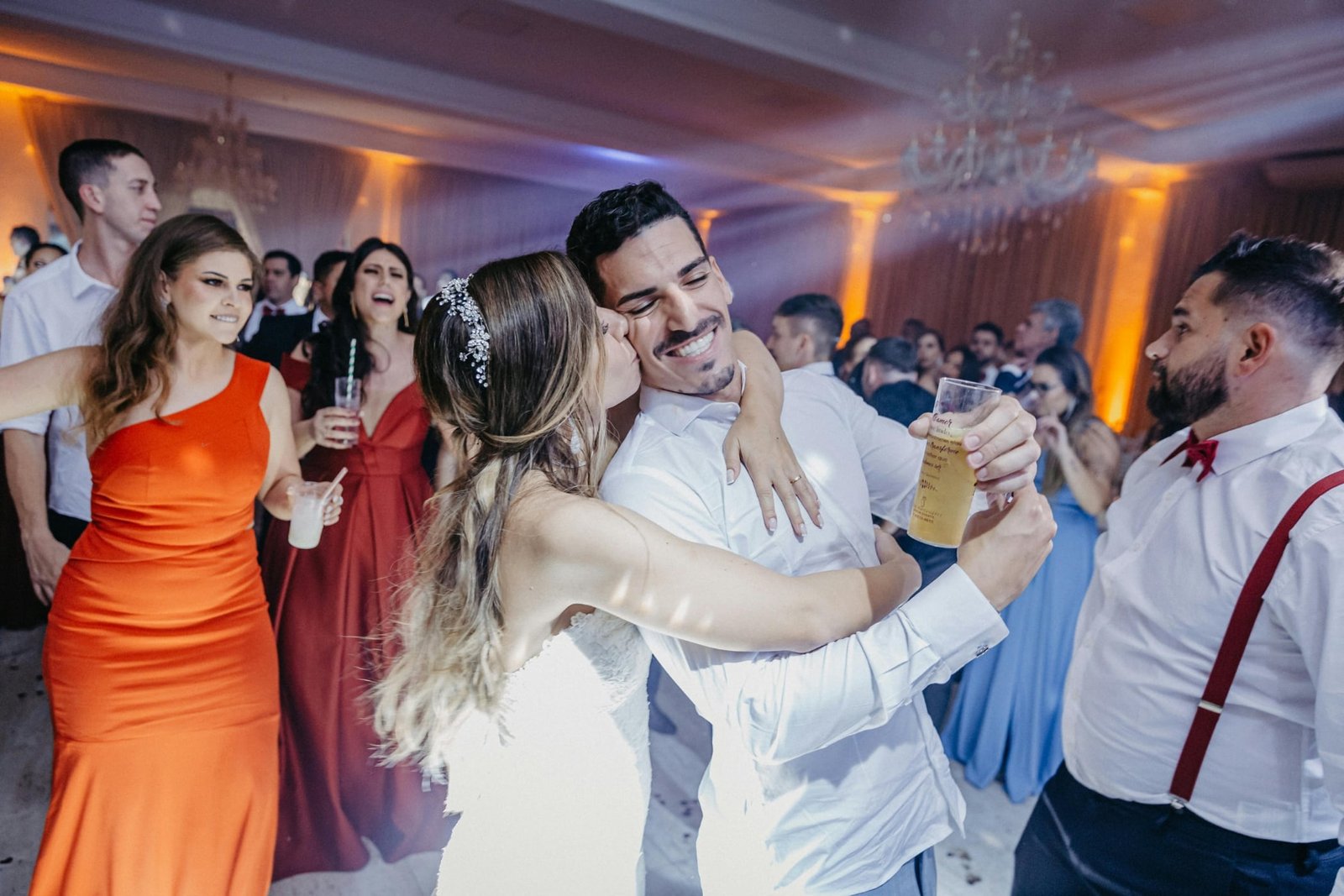10 Powerful Happy Wedding DJ Checks