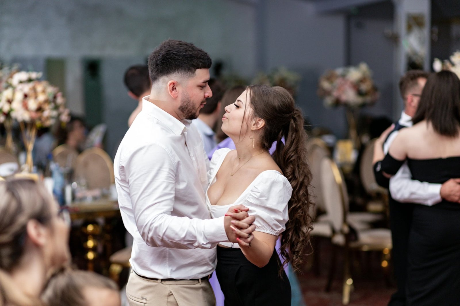 10 Powerful Happy Wedding DJ Checks