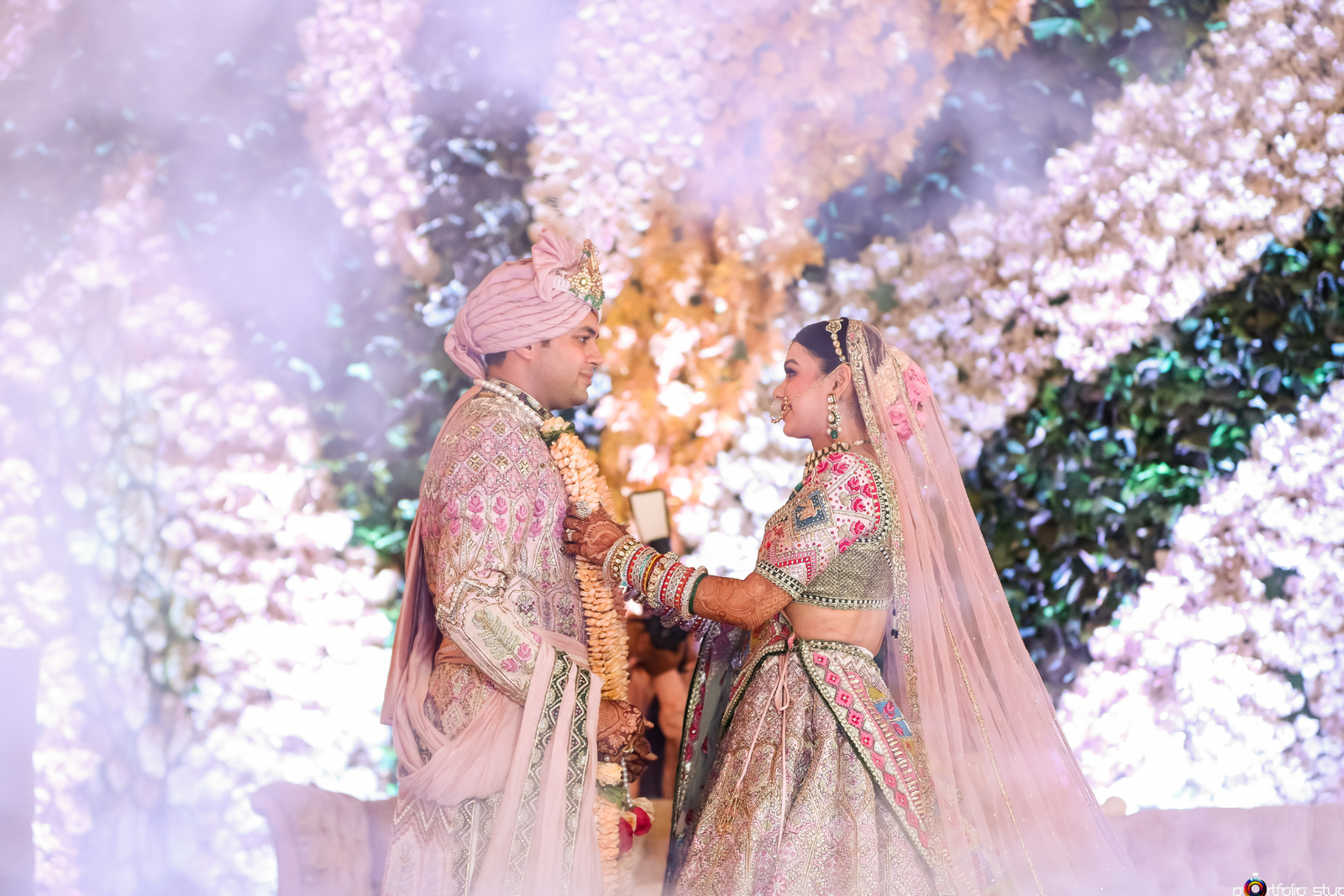 5 Powerful Best Candid vs Traditional Photo Secrets