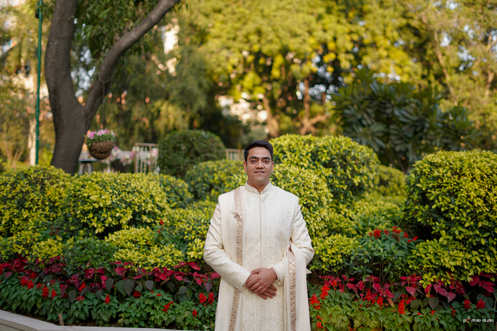 11 Stunning Groom Solo Shots 2026