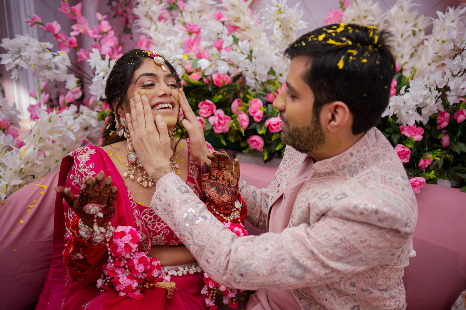 Best 25 Matching Bride Groom Outfits Ideas