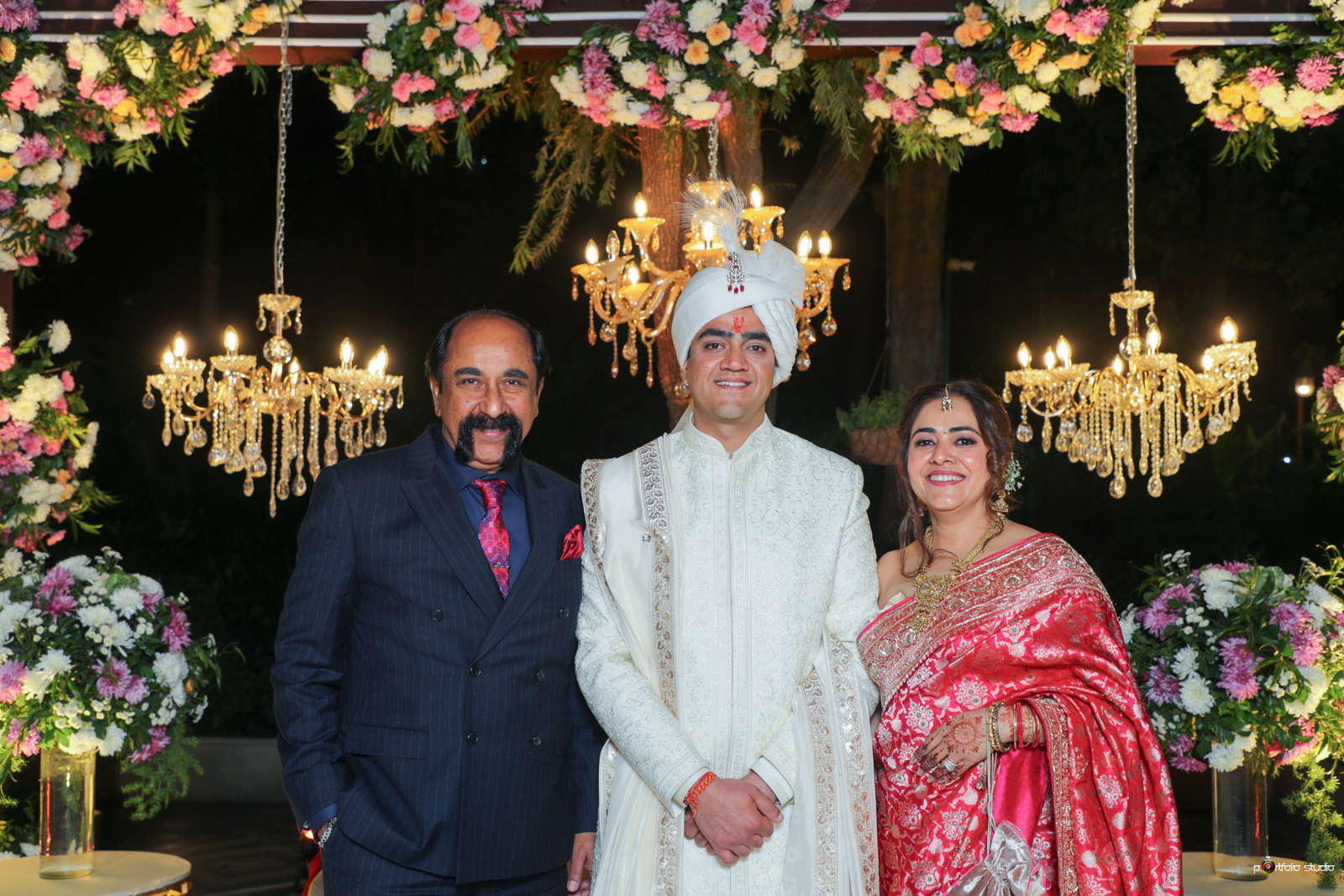 7 Best Mother of Bride Outfits 2026