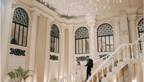 11 Powerful Happy Engagement Photo Secrets